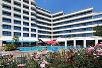 globus-hotel-cover